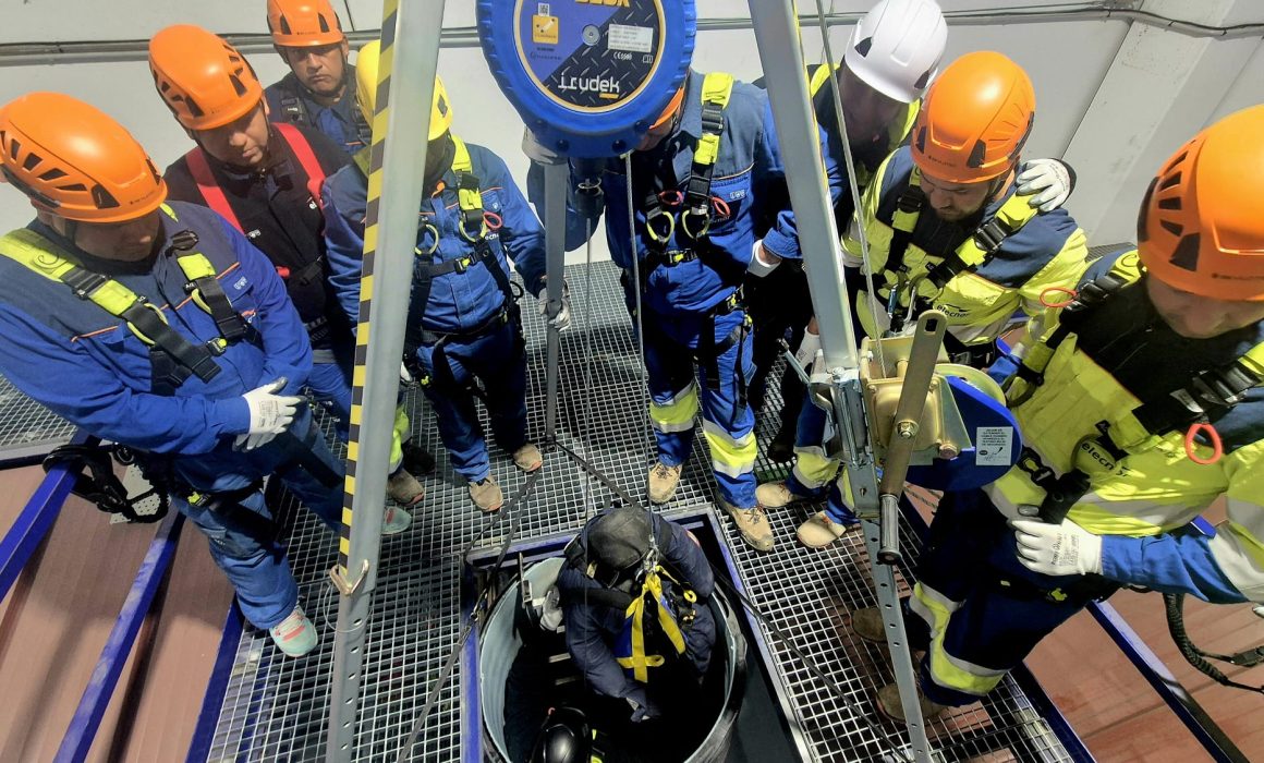 curso-aelec-espacios-confinados